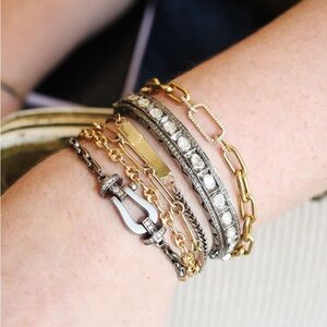 Oval Polki Diamond Bangle